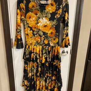 Avita Black and Gold Floral Long Sleeve Dress